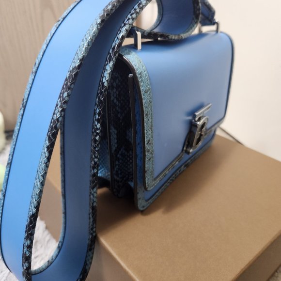 BURBERRY Bright Sky Blue Crosbody Bag - Picture 14 of 16